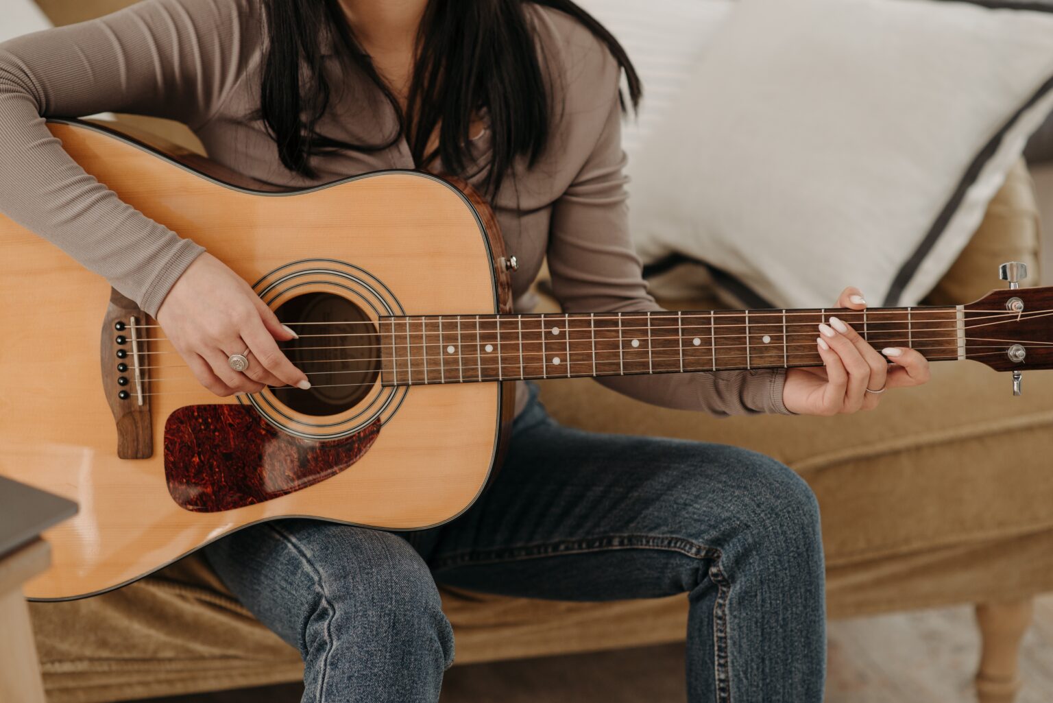 Live acoustic music at The Grille on weekends